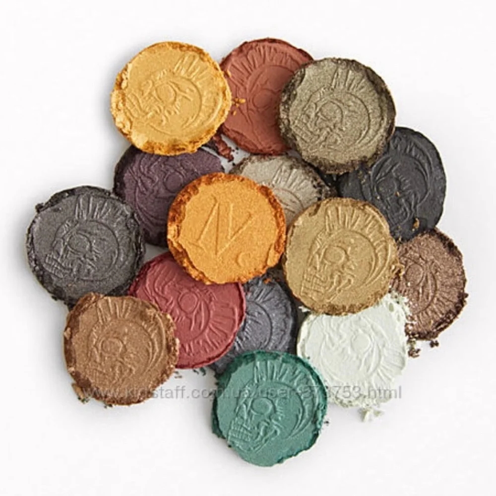 New Nomad Berlin Underground 15 Pan Intense Metallics Eyeshadow Palette